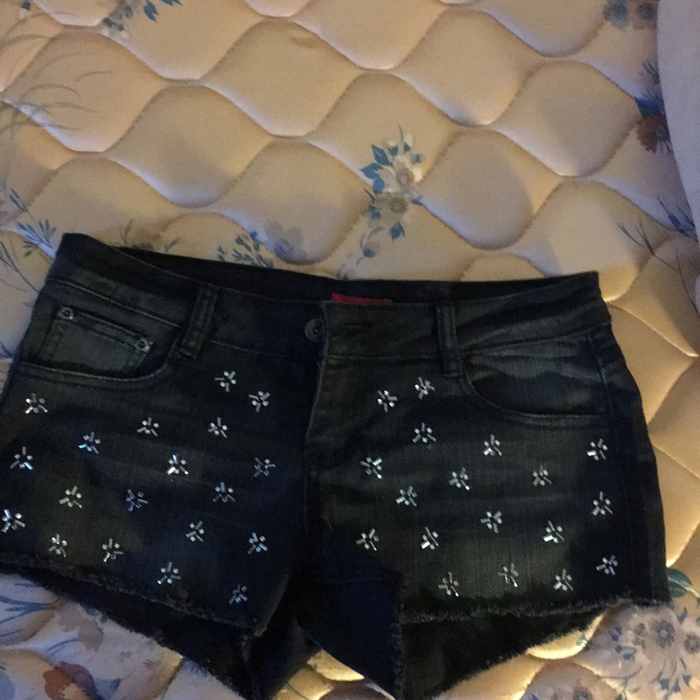 Almost new barely worn bongo shorts